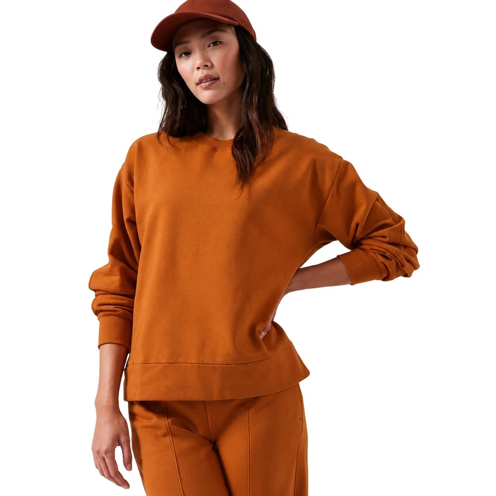 Athleta Sweatshirt Womens Medium Burnt Orange Triumph Crewneck Thumbholes Cozy